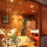 Gaestehaus Waltraud * Längenfeld