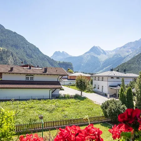 Gaestehaus Waltraud 公寓 朗根费尔德