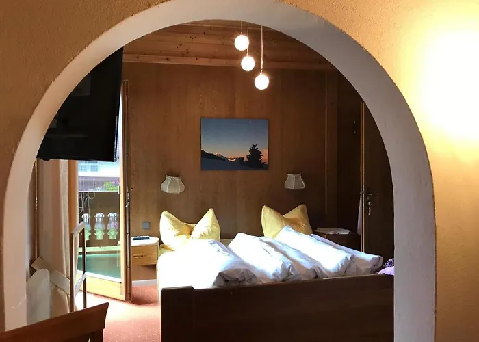 Gaestehaus Waltraud 公寓 朗根费尔德