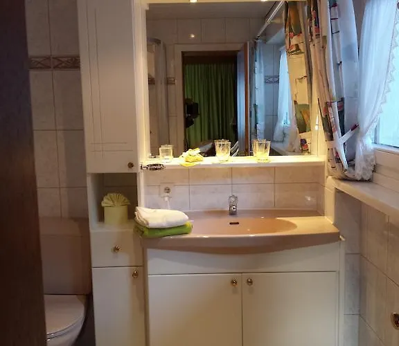 Gaestehaus Waltraud 朗根费尔德